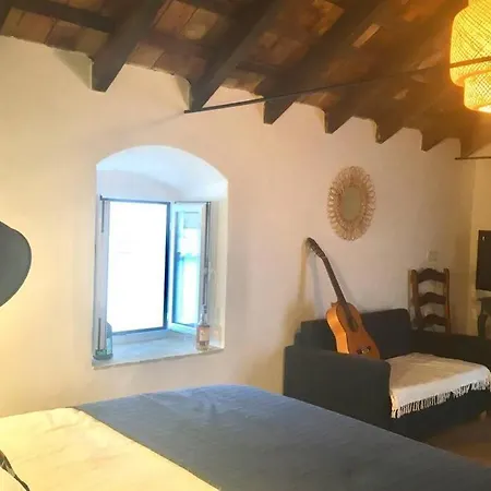 La Puerta Azul * Bornos